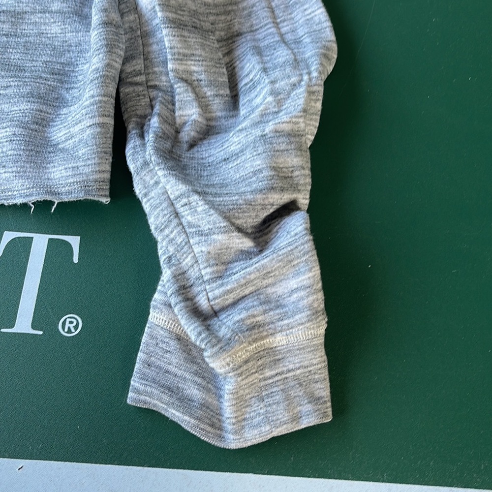 Woman’s hoodie - Picture 3 of 5